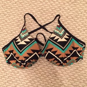 Body glove bikini top